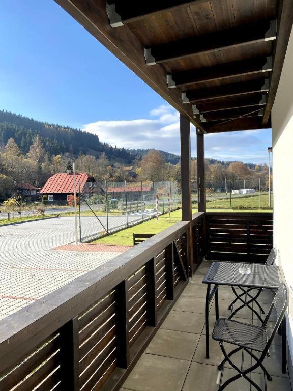 Apartmany Neta Velke Karlovice, Polansky Dvur Экстерьер фото